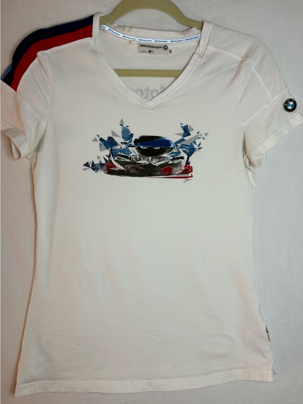 Women's BMW Motorsport Graphic V-Neck Tee Small